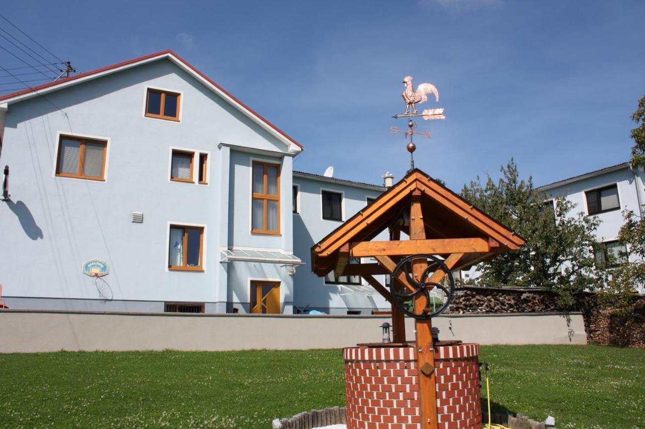 Mariasdorf Gasthof Koller מראה חיצוני תמונה
